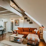 La Canopee Dijonnaise Confort Centre *